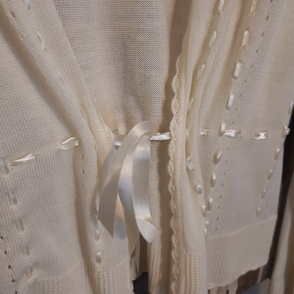 Majora Pretty Cardigan Sweater - Picture 2 of 9